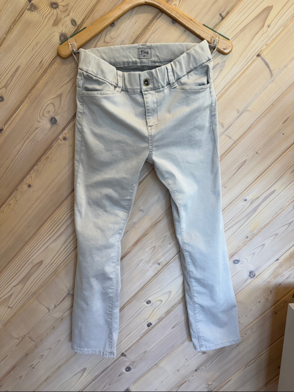 BEVY FLOG Straight Leg Pants in Light Beige